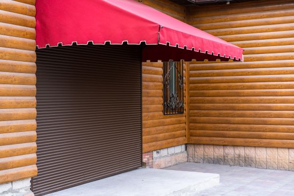 Hardwood Cladding Installation in Utica